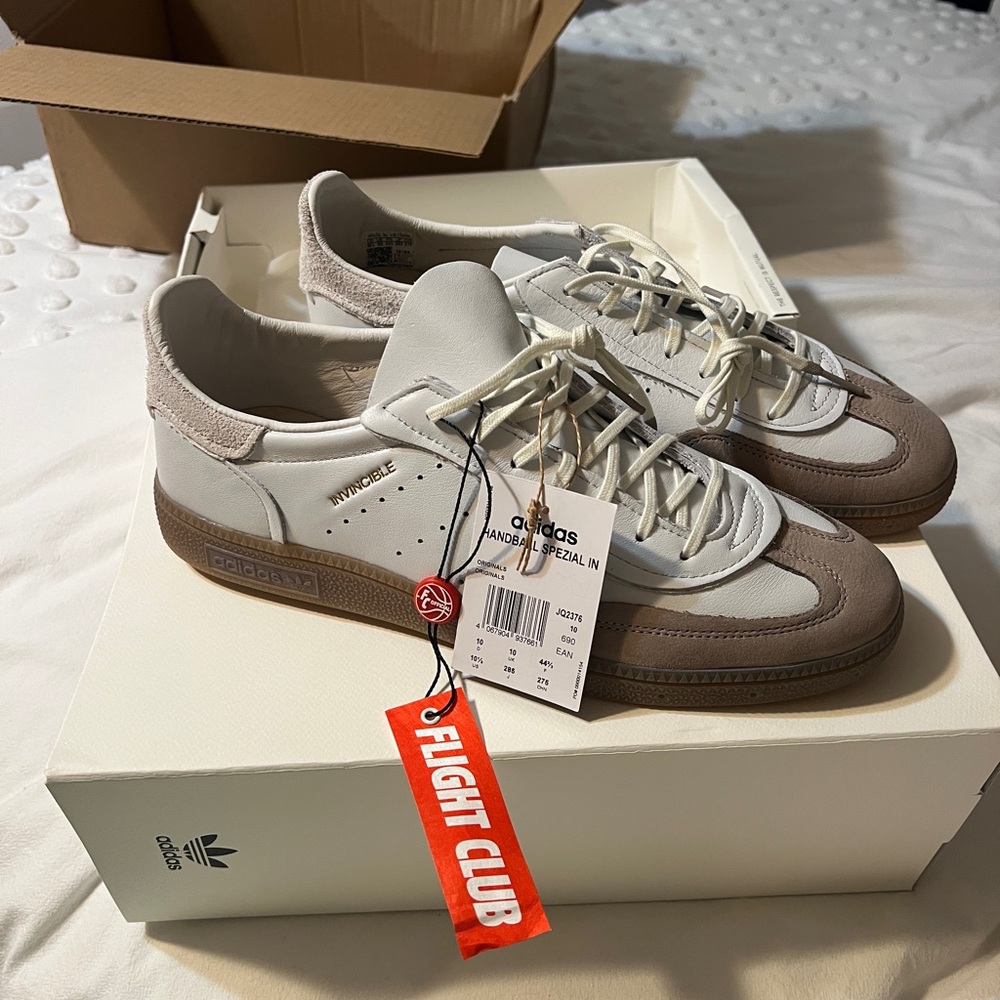 Adidas Men’s INVINCIBLE X HANDBALL SPEZIAL Sneakers